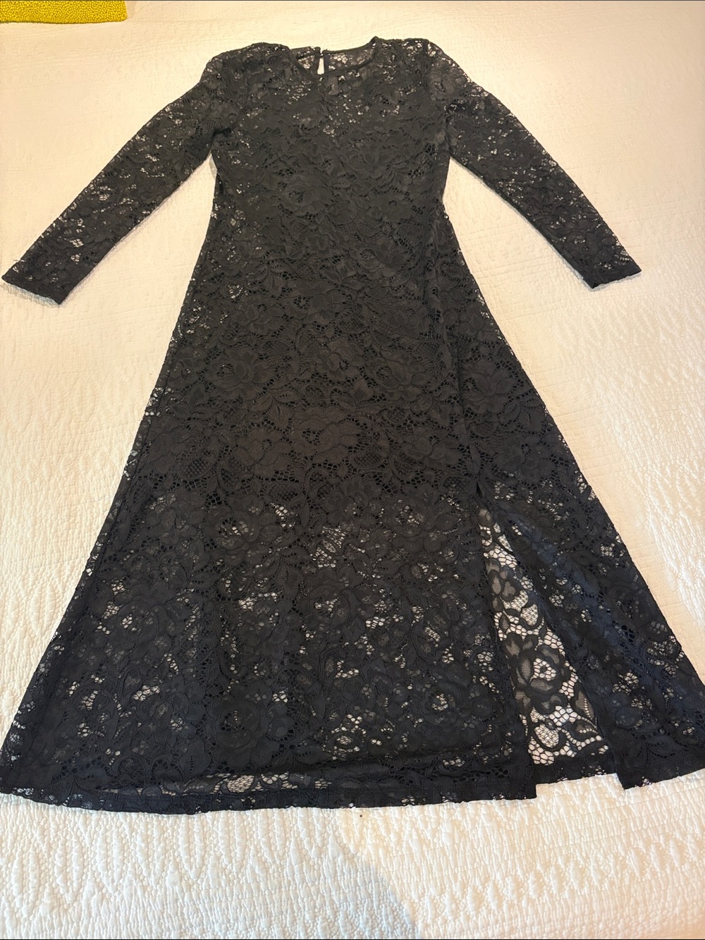 Black Floral Lace Long-Sleeve Midi Dress